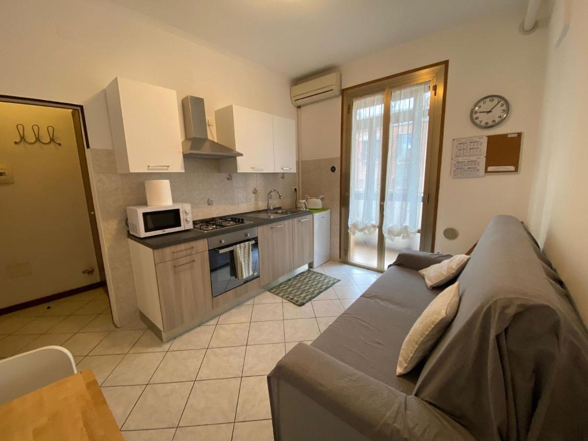 Little And Cozy Flat Near Venice Marghera Exterior photo